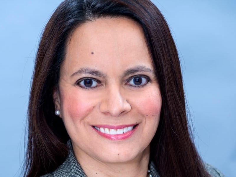 Maria L. Nieves